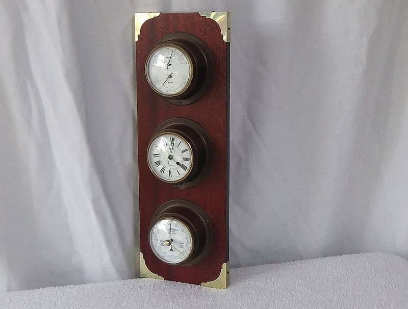 A VINTAGE WEST GERMAN MADE HYGROMETER / THERMOMETER / BAROMETER AND CLOCK - WOOD & BRASS