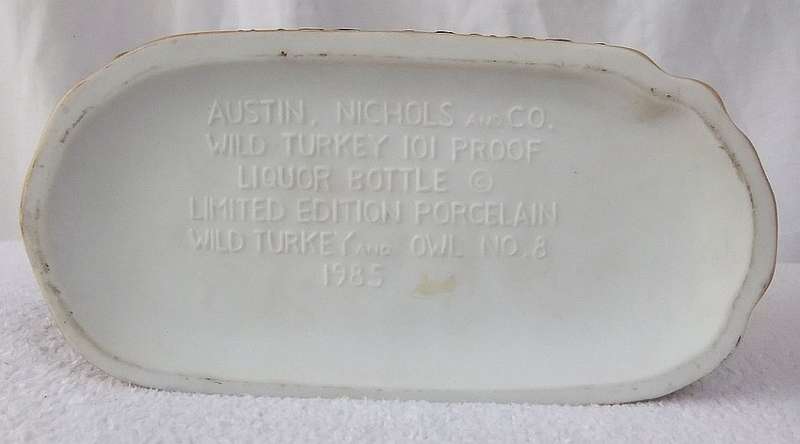 EXCEPTIONALLY RARE- A 1985 LIMITED EDITION WILD TURKEY 8 YEAR OLD BOURBON WHISKEY IN SEALED DECANTER