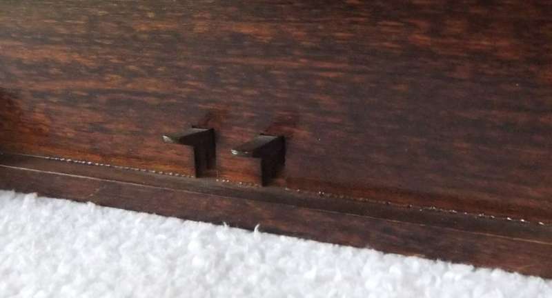 A RARE VINTAGE SWISS MUSIC BOX WORKING 100% - WOODEN PIANO - SEE PICS
