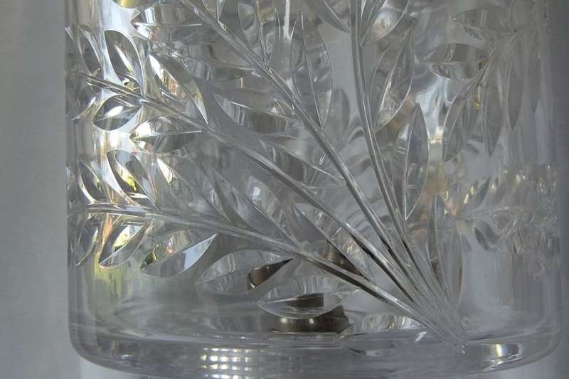 AMAZING FIND !! A TALL HEAVY ALMOST 4KG 2 PIECE CUT GLASS LAMP !! NEVER SEEN BEFORE !!
