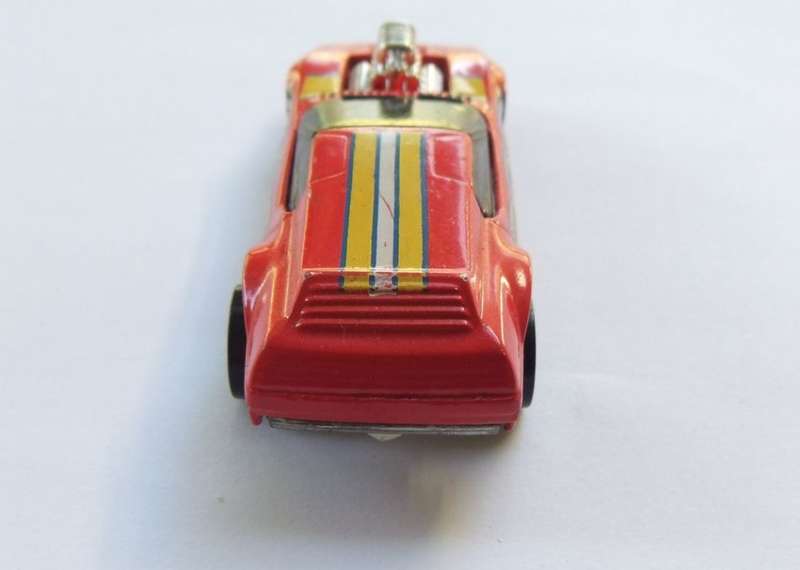 VINTAGE 1985 DIE CAST DRAGSTER BY HOTWHEELS