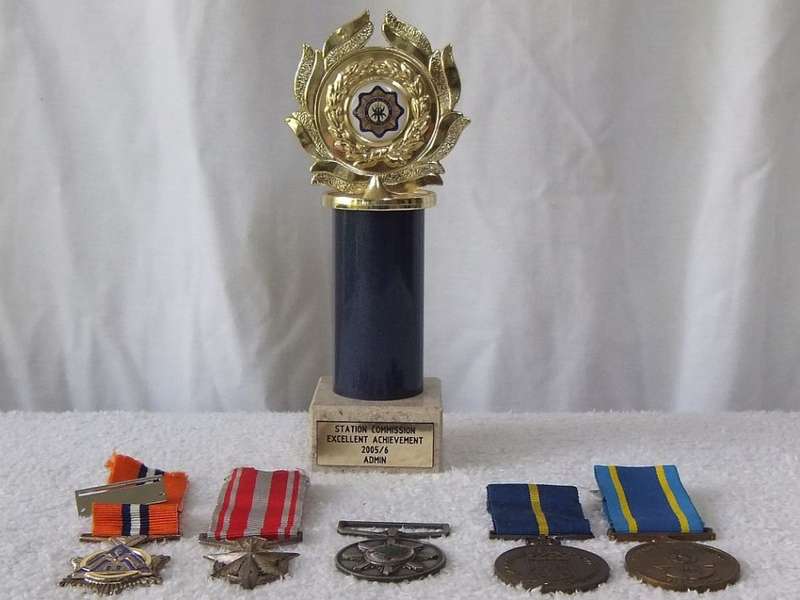 5 MEDALS AWARDED TO THE SAME OFFICER-COMBATTING TERRORISM , MERIT , FAITHFUL SERVICE- 3 STERLING SIL
