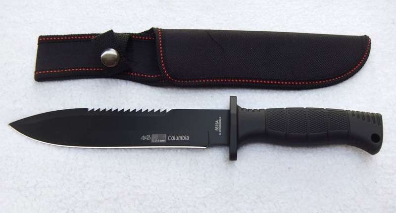 LOW START !! GREAT QUALITY HUNTING KNIFE WITH SHEATH AND RUBBERISED GRIP !! FREE COMBINING !!