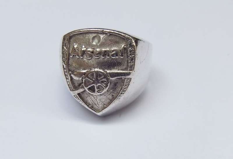 SO AWESOME !! A SOLID STERLING SILVER ""ARSENAL"" FOOTBALL CLUB SUPPORTERS RING !! MUST HAVE !!