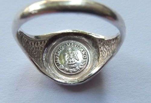 A TOTALLY COOL VINTAGE LOOK SOLID STERLING SILVER COIN RING - STAMPED AND TESTED