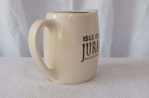 A VINTAGE ISLE OF JURA SCOTCH WHISKY PUB WATER JUG MADE IN FRANCE