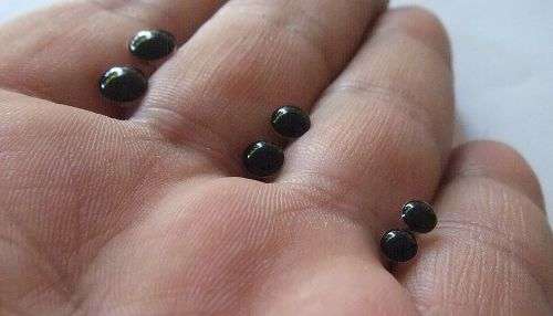 MODERN STYLE !! 3 PAIRS OF STERLING SILVER STUDS WITH BLACK PLASTIC FRONTS - NO BUTTERFLIES