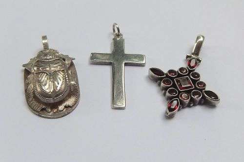A STUNNING LOT OF TWO STERLING SILVER AND ONE EGYPTIAN SILVER PENDANT FOR YOUR COLLECTION !! AWESOME