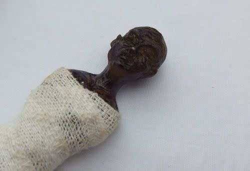 IT`S ALIVE !! NOT REALLY ! A HIGHLY DETAILED EGYPTIAN SARCOPHAGUS ORNAMENT WITH A MUMMY INSIDE !!
