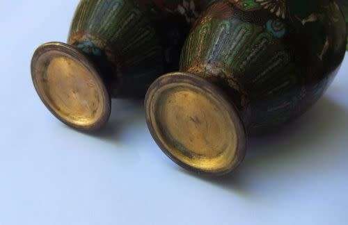 A rare pair of Antique Japanese miniature cloisonne vases - Circa 1880