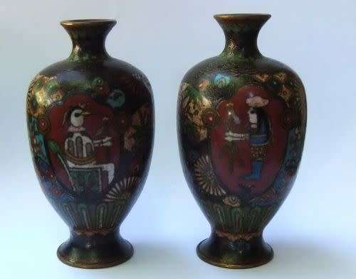 A rare pair of Antique Japanese miniature cloisonne vases - Circa 1880