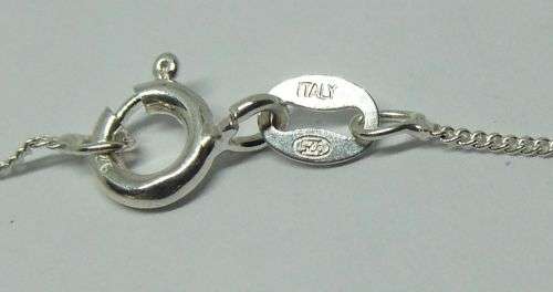 R1 START !! A solid sterling silver pendant set with a faceted CZ stone & a sterling silver necklace