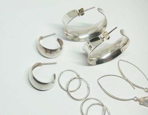 OH YEAH !! A JOBLOT OF 5 STERLING SILVER PAIRS OF EARRINGS IN GREAT CONDITION !! SEE PICS !! WOW !!
