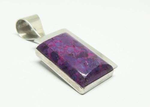 A BIG HEAVY GORGEOUS SOLID STERLING SILVER DESIGNER MADE PENDANT SET WITH A `MAGICAL` GEMSTONE !!