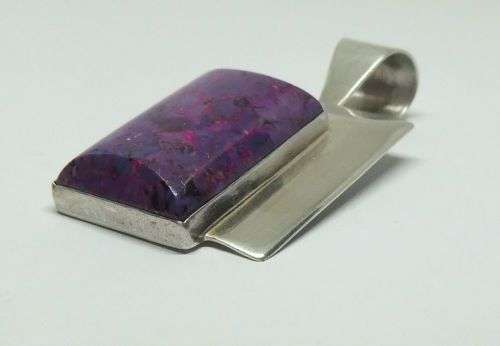 A BIG HEAVY GORGEOUS SOLID STERLING SILVER DESIGNER MADE PENDANT SET WITH A `MAGICAL` GEMSTONE !!