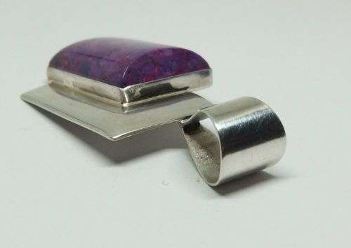 A BIG HEAVY GORGEOUS SOLID STERLING SILVER DESIGNER MADE PENDANT SET WITH A `MAGICAL` GEMSTONE !!