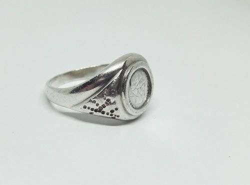 R1 START !! AN AWESOME VINTAGE STYLE SOLID STERLING SILVER COIN RING !! FREE COMBINING !!