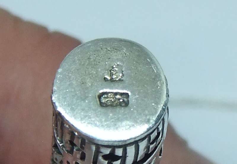 WOW !! AN AWESOME SOLID STERLING SILVER SCROLL PENDANT PLUS A STERLING SILVER NECKLACE !! LOOK !!