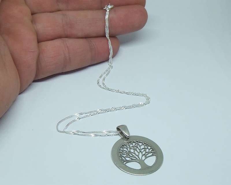 R1 START !! A 40 CM STERLING SILVER NECKLACE & STERLING SILVER TREE OF LIFE PENDANT - FREE COMBINING