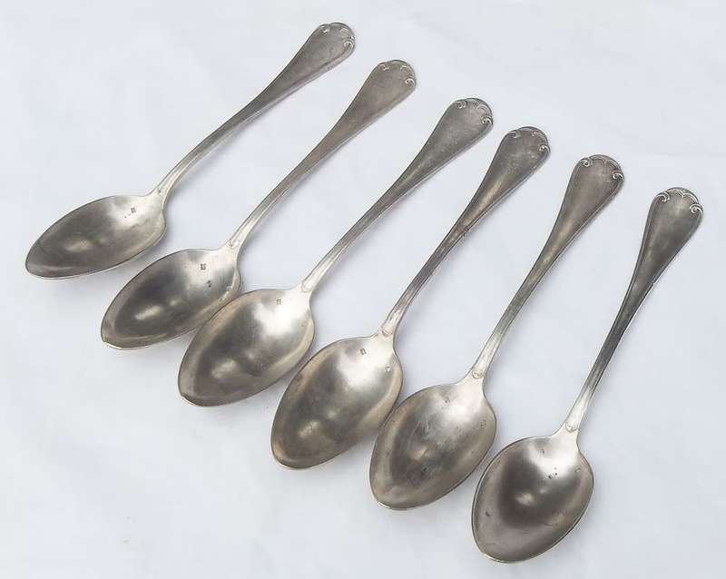 AN AWESOME ANTIQUE SET OF 6 TABLE SPOONS MARKED 84 WITH LION IN CARTOUCHE !! HEAVY GOOD QUALITY !!