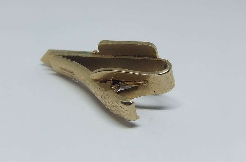 VINTAGE TIE PIN - MONSANTO ADVERTISING