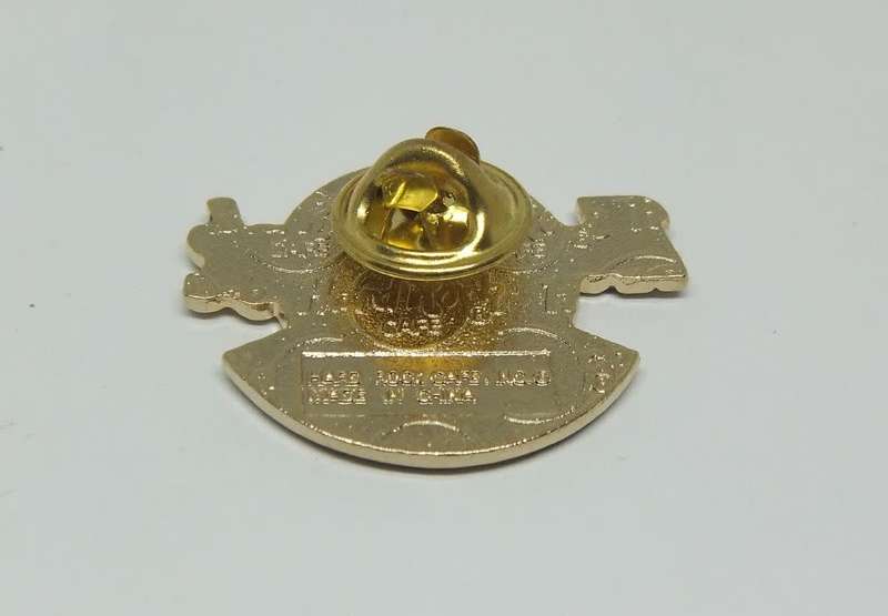 A vintage Hard Roch Cafe ( London ) badge