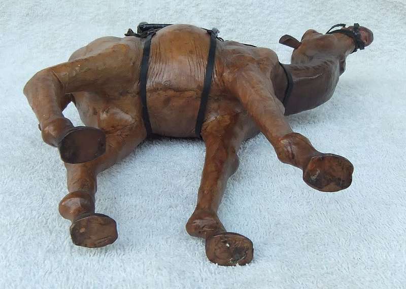 UNUSUAL SIZE !! A TALL HANDMADE VINTAGE LEATHER CLAD CAMEL ORNAMENT WITH LOADS OF DETAIL !!