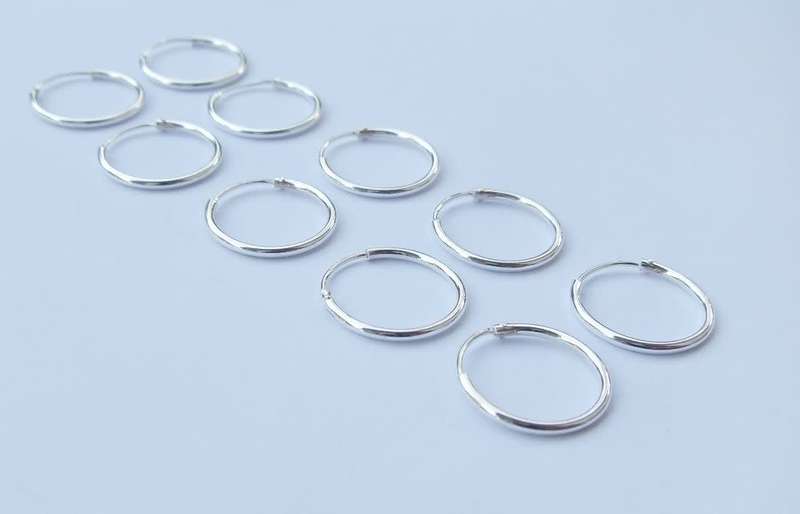 5 Pairs on auction - Genuine sterling silver sleeper earrings - Brand new - Bid per pair