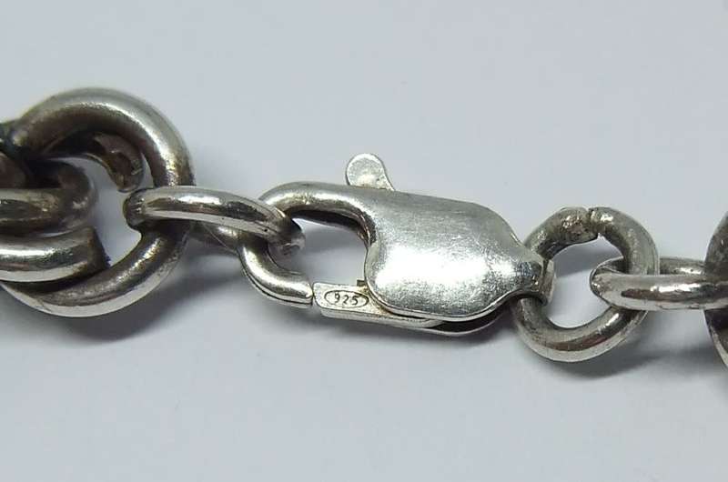 A unique heavy vintage hallmarked silver twist style necklace with a sterling silver clasp