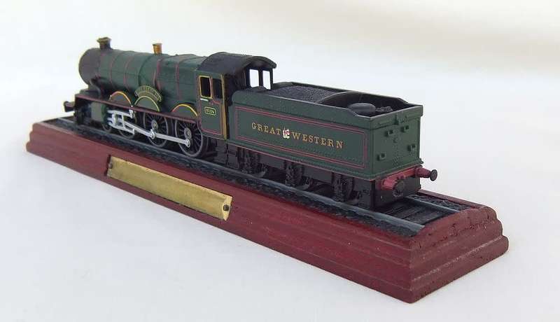 A vintage model of the King Class Great Western locomotive on base