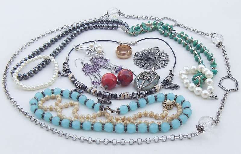 A joblot of vintage jewelry items , accessories and spare parts - Bid for the lot !!