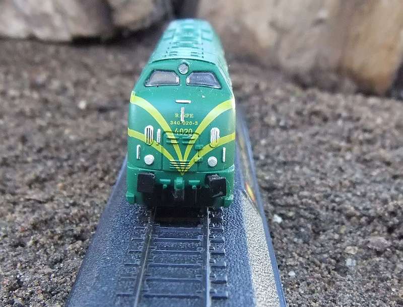 A highly detailed model of the 1966 Class 340 locomotive ( Spain )