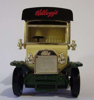 KELLOGGS RICE KRISPIES ADVERTISING DELIVERY VAN BY LLEDO