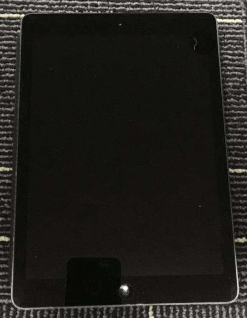 Apple iPad Air 64GB Wifi and 4G