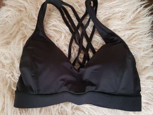 PADDED SPORTS BRA - BLACK