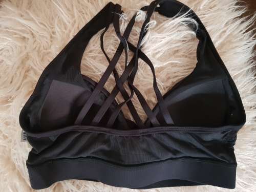 PADDED SPORTS BRA - BLACK