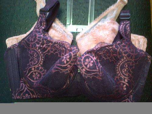 LATE ENTRY!!! STUNNING 2PACK BRAS - SIZE 34C - VERY COMFORTABLE