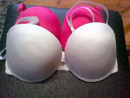 LATE ENTRY!!!CLOSER BY EVIE BRANDED BRA!!!! STUNNING!!!! SIZE 34D - CAN BE WORN STRAPLESS