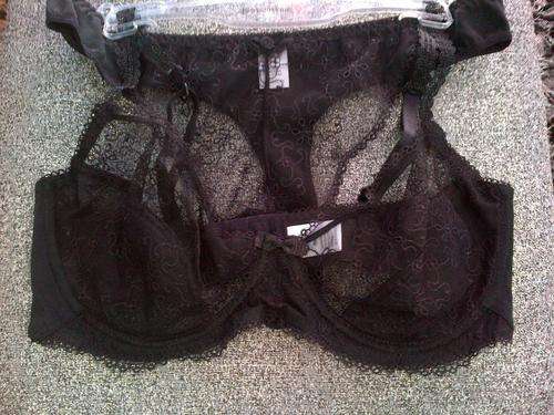 GORGEOUS BRA SET - SIZES 34C/36C BLACK