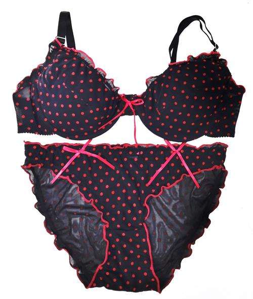 LATE ENTRY!! GORGEOUS POLKA DOT BRA SET!!!