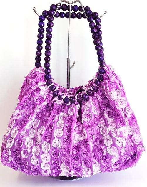LATE ENTRY!! BEAUTIFUL PURPLE HANDBAG!!