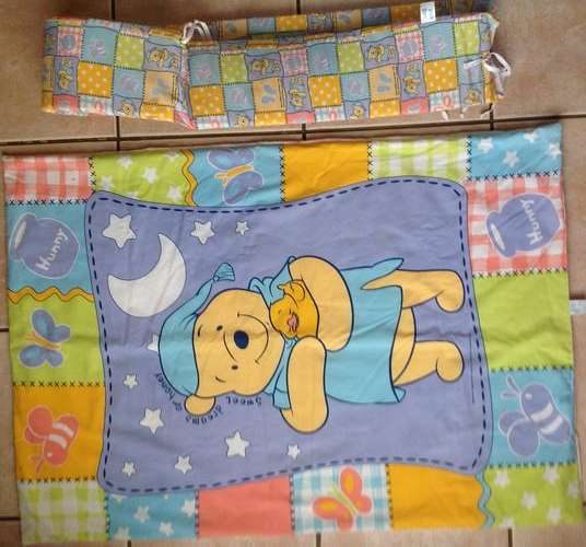 Winnie the Pooh Bedding and Cot bumper
