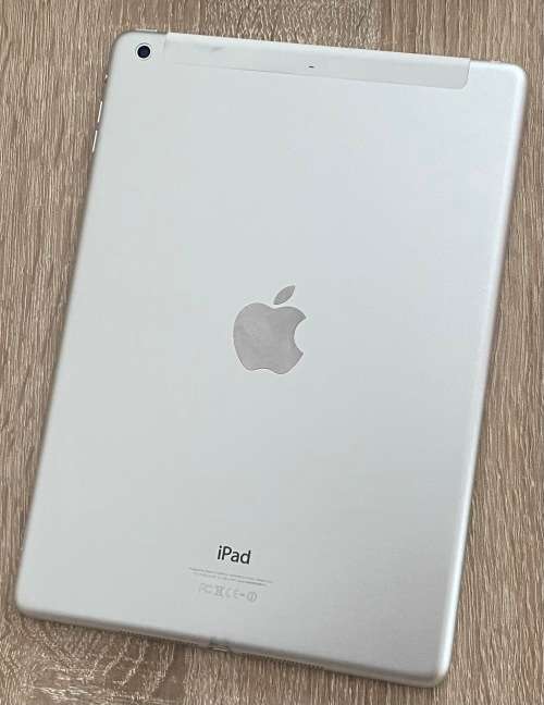 APPLE IPAD AIR 1 128GB WIFI 3G - SILVER - EXCELLENT CONDITION - 3 MONTHS WARRANTY