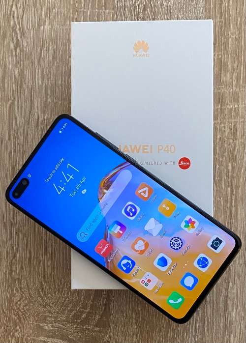 HUAWEI P40 128GB DUAL SIM - BLACK - LIKE NEW - 3 MONTHS WARRANTY
