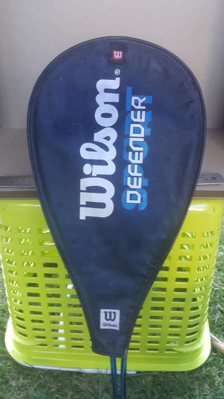 Wilson defender squash racket