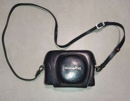 Minolta Hi-Matic 9 - Antique Camera *Untested*