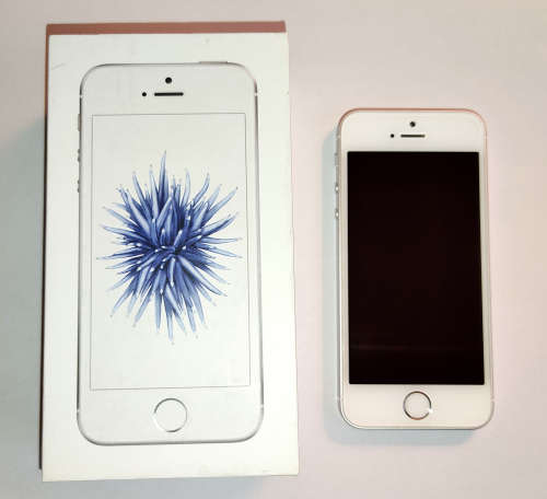 iPhone SE 2016 - 32GB - Silver (1st Gen)