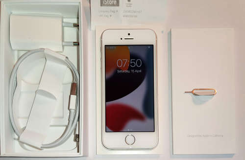iPhone SE 2016 - 32GB - Silver (1st Gen)
