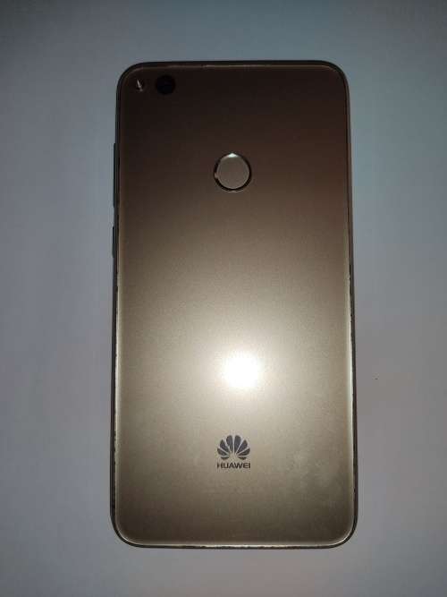 Huawei P8 Lite