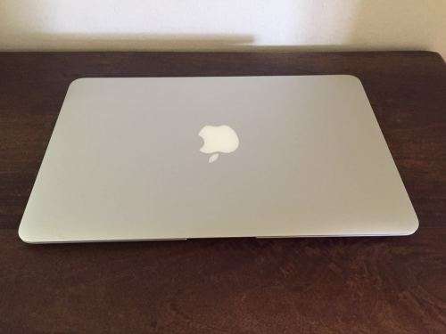 Apple Macbook air (2014) Excellent condition